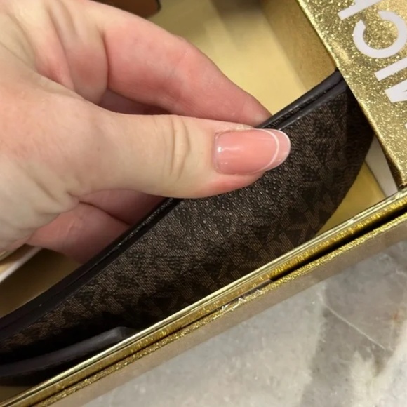 NWT Michael Kors belt gift box main image 7